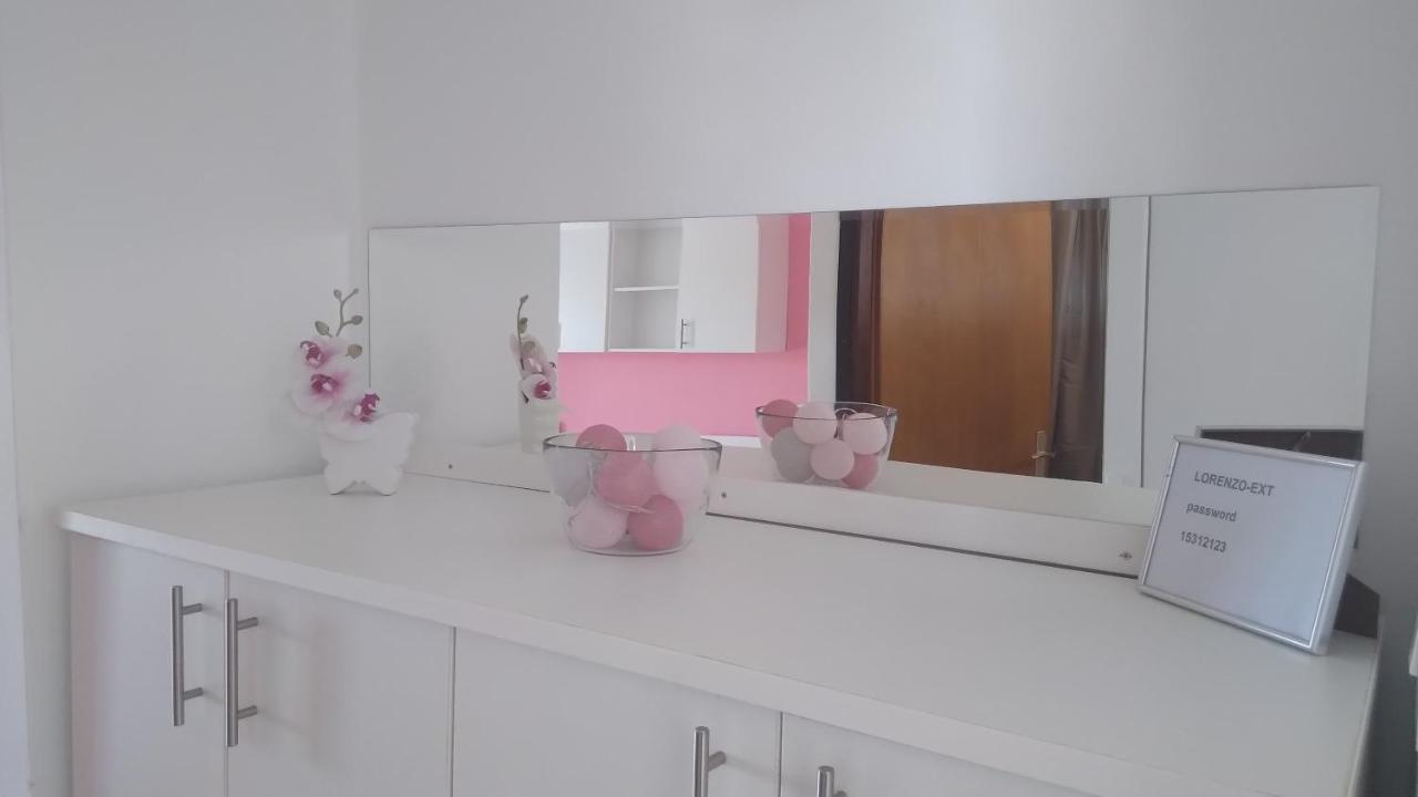 Apartmani "Lorenzo" Novalja Exterior foto